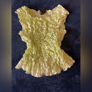 Simon Chang Light Green Crinkle Blouse